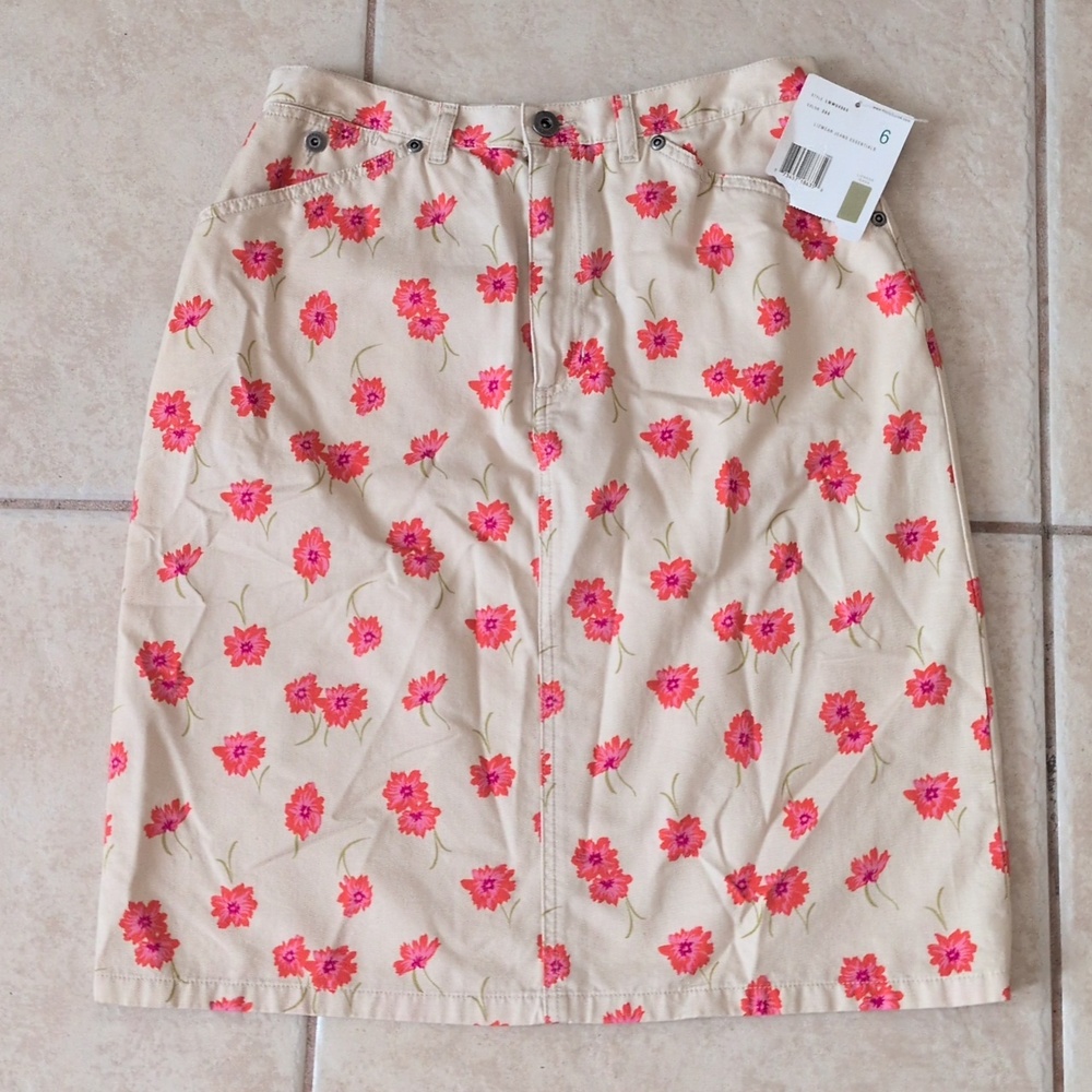 Vintage Lizwear Jeans Floral Denim Skirt Size 6 NWT